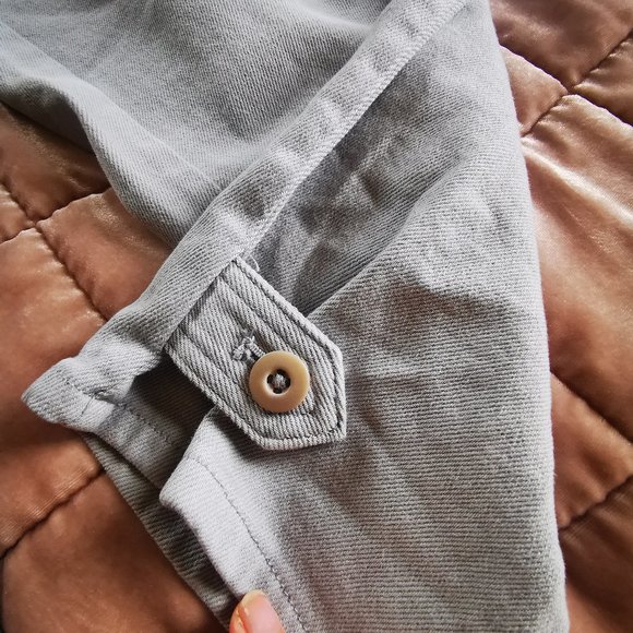 Wilfred Cargo Pants ~ size 6 ~ ligh blue color ~ Aritzia Cargo Pants - Picture 4 of 7